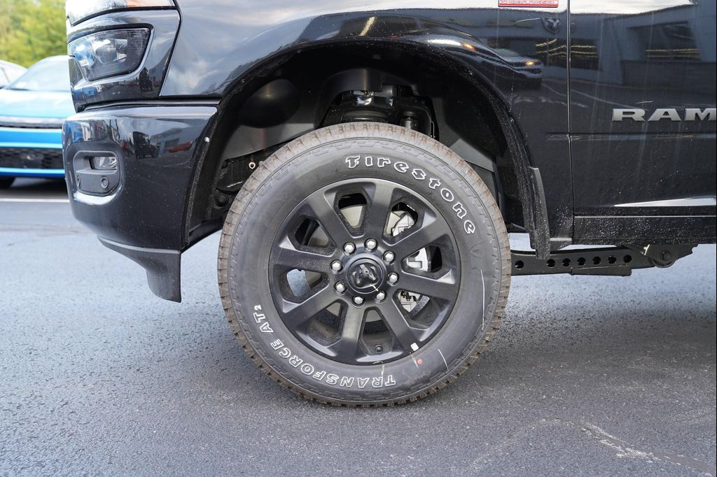صورة 15 لـ 2026 RAM 2500 LARAMIE MEGA CAB 4X4 6'4' BOX