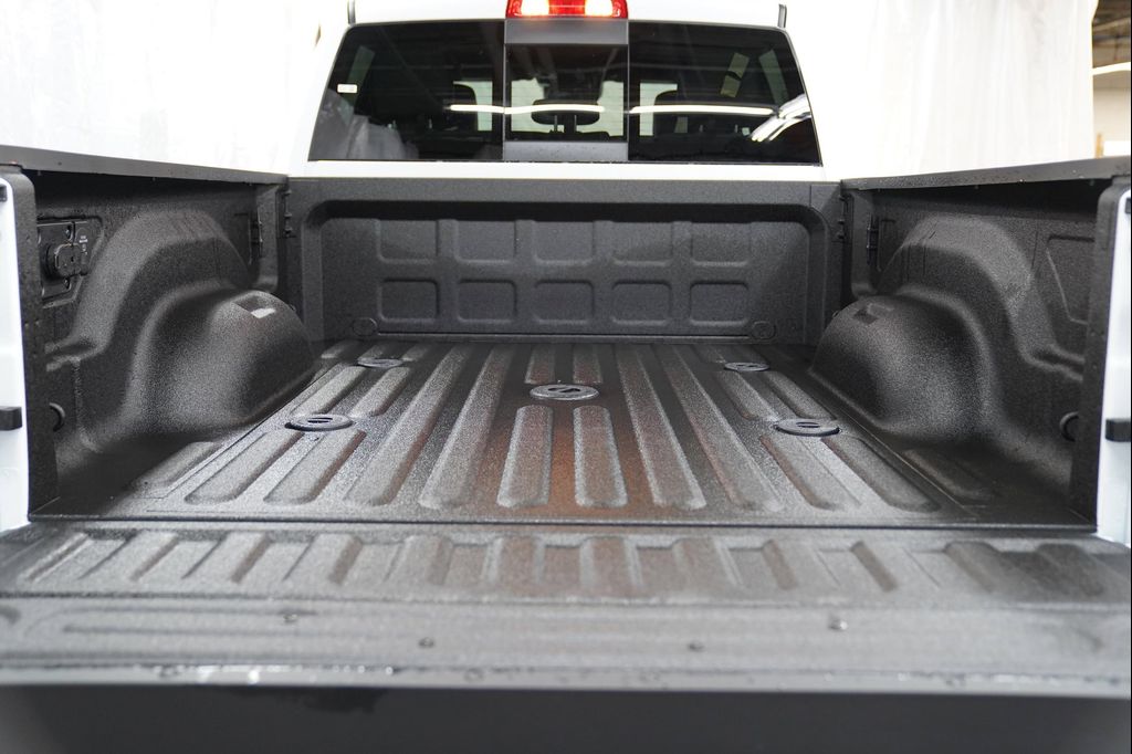 2026 RAM 2500 TRADESMAN CREW CAB 4X2 6'4' BOX 照片 7