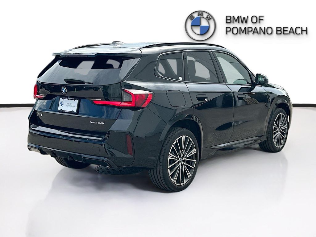 2026 BMW X1 XDRIVE28I photo 6