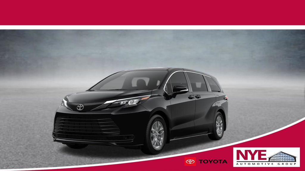New 2026 Toyota Sienna LE