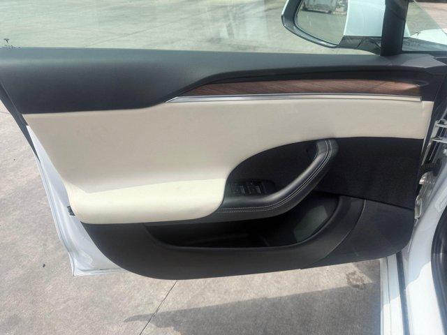 صورة مصغرة 21 لـ 2023 Tesla MODEL S STANDARD RANGE