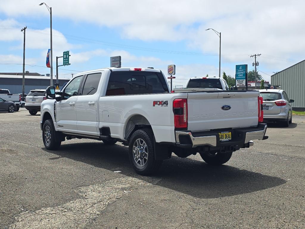 صورة 4 لـ 2026 FORD F-350 LARIAT