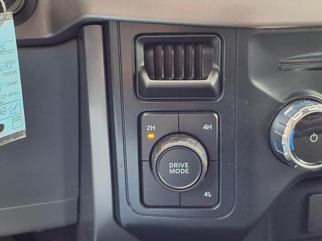 صورة مصغرة 14 لـ 2025 FORD F-150 XLT