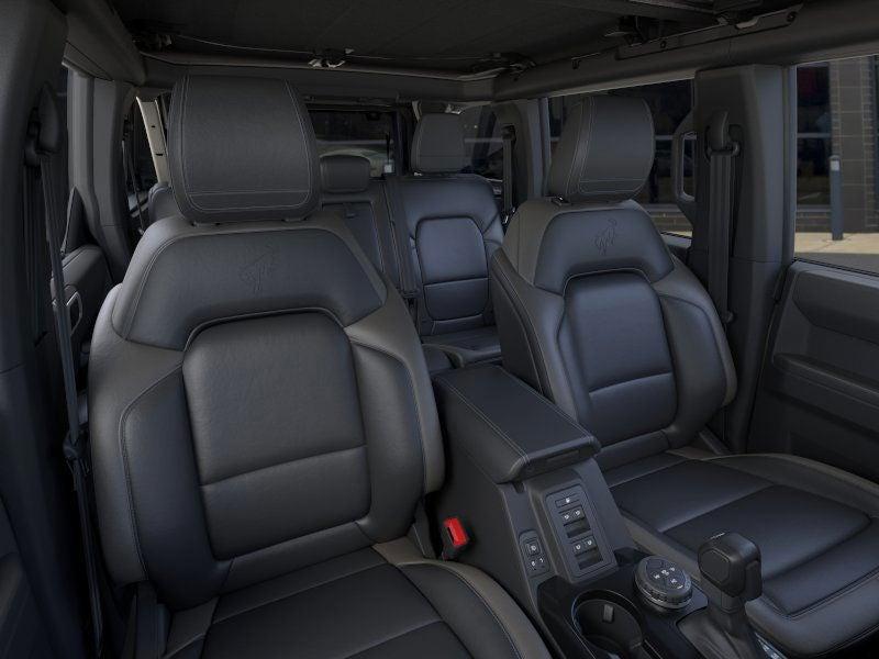 FORD BRONCO - 10