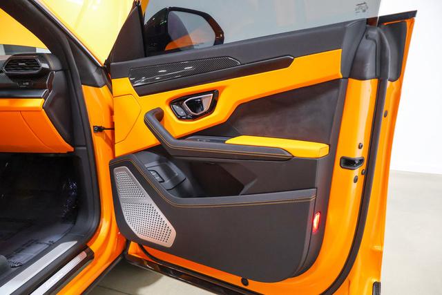 صورة مصغرة 44 لـ 2021 Lamborghini URUS