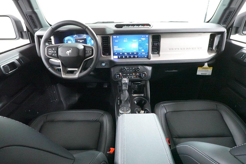 2026 FORD BRONCO OUTER BANKS photo 10