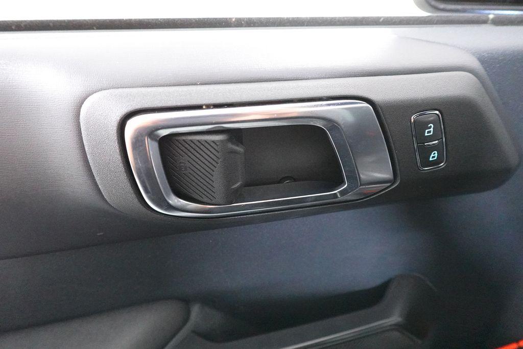 FORD BRONCO RAPTOR - 9