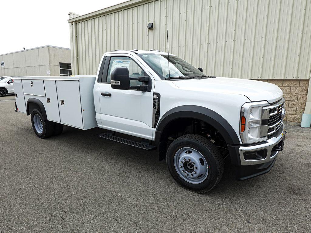New 2026 Ford F-450 DRW