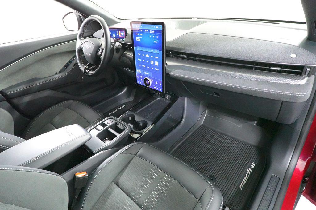 2025 FORD MUSTANG MACH-E GT — миниатюра 35