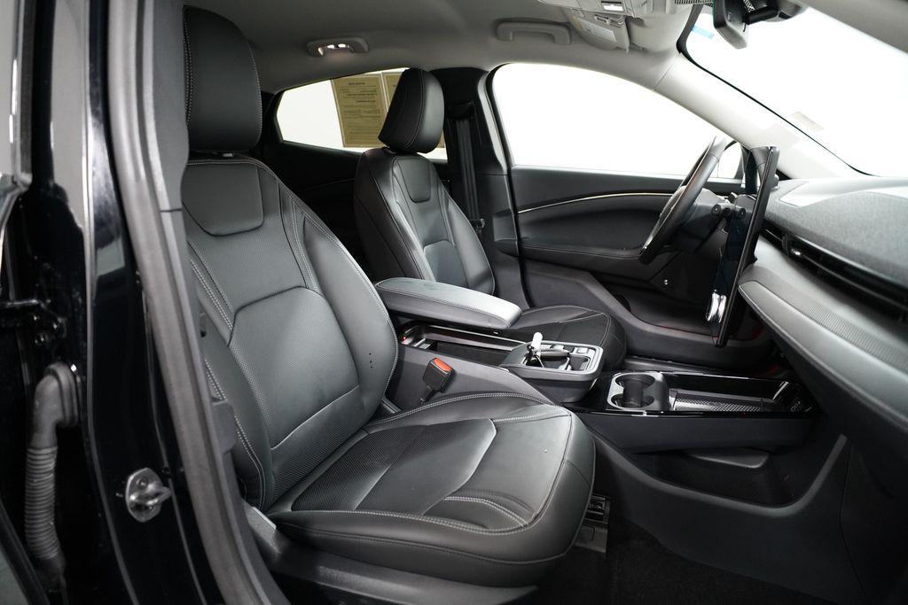 صورة مصغرة 24 لـ 2025 FORD MUSTANG MACH-E PREMIUM