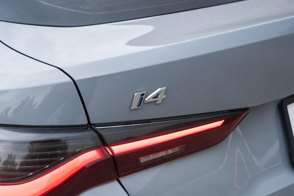 صورة 16 لـ 2025 BMW I4 GRAN COUPE XDRIVE40