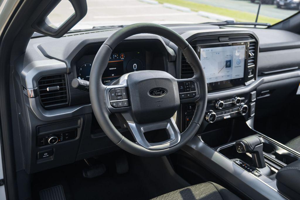 صورة مصغرة 21 لـ 2026 FORD F-150 XLT