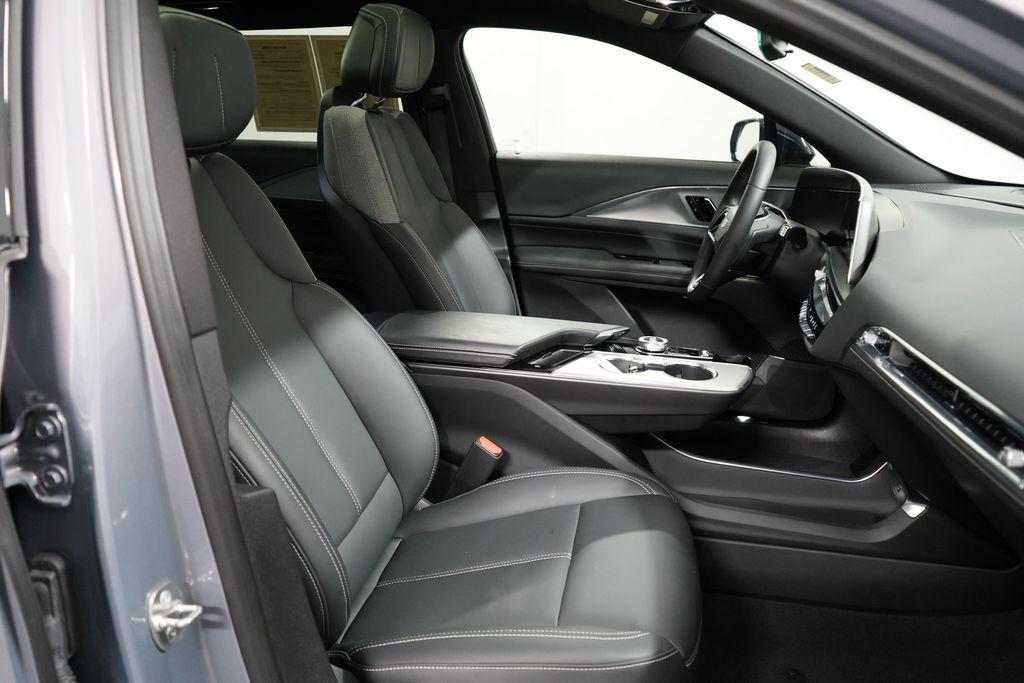 صورة مصغرة 34 لـ 2024 Cadillac LYRIQ TECH