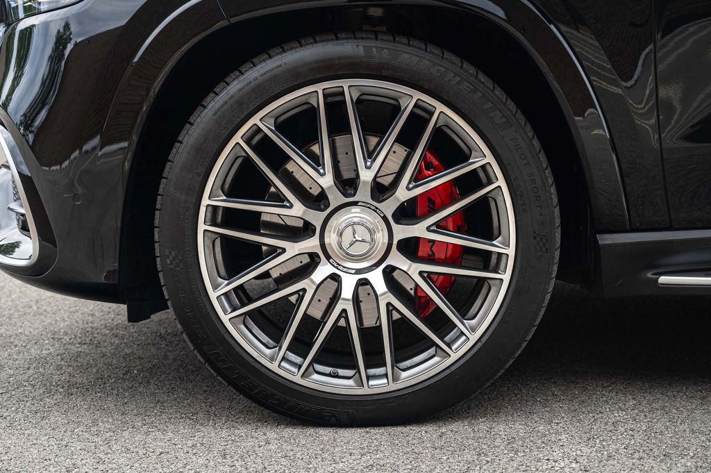 صورة مصغرة 17 لـ 2025 Mercedes-BENZ AMG GLS 63 BASE