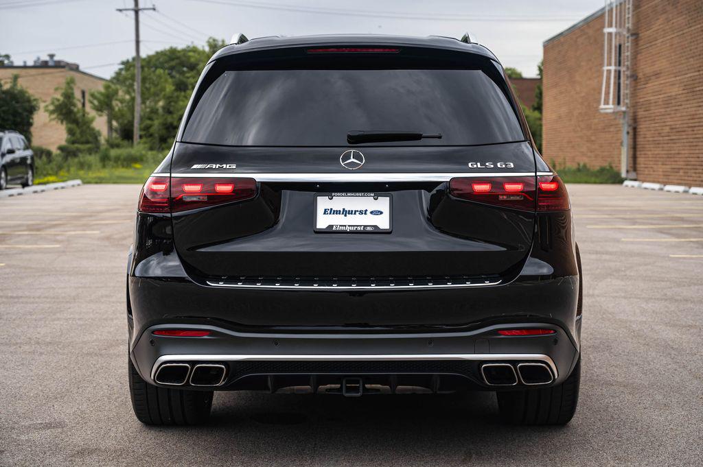 2025 Mercedes-BENZ AMG GLS 63 BASE photo 5