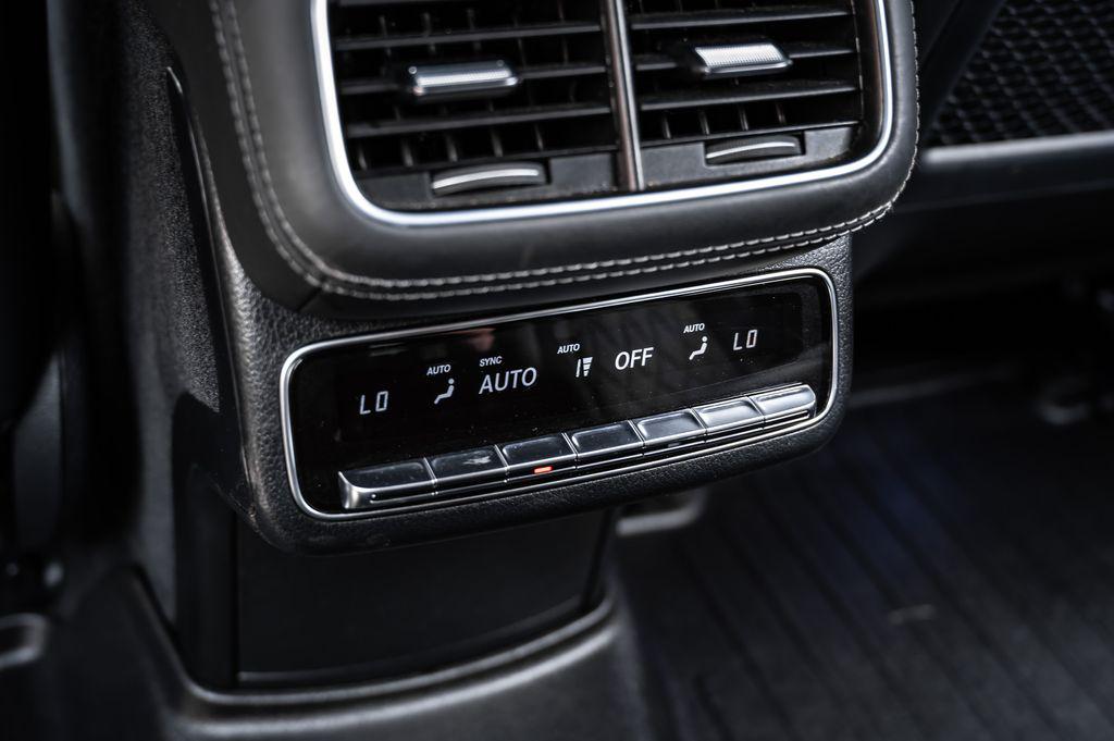 صورة مصغرة 21 لـ 2025 Mercedes-BENZ AMG GLS 63 BASE