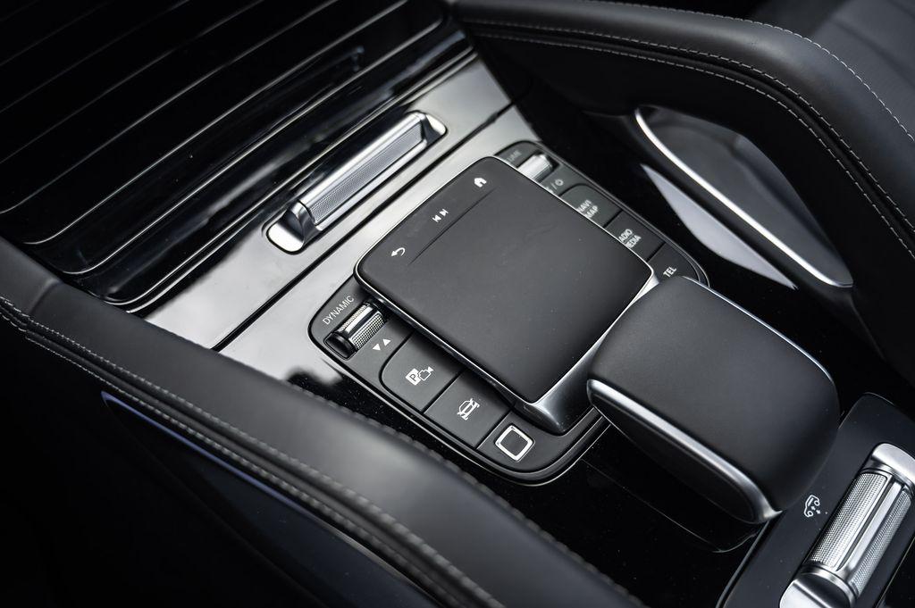 صورة مصغرة 30 لـ 2025 Mercedes-BENZ AMG GLS 63 BASE