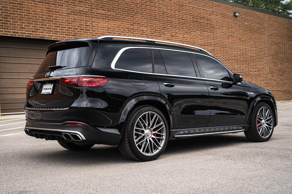 2025 Mercedes-BENZ AMG GLS 63 BASE photo 6