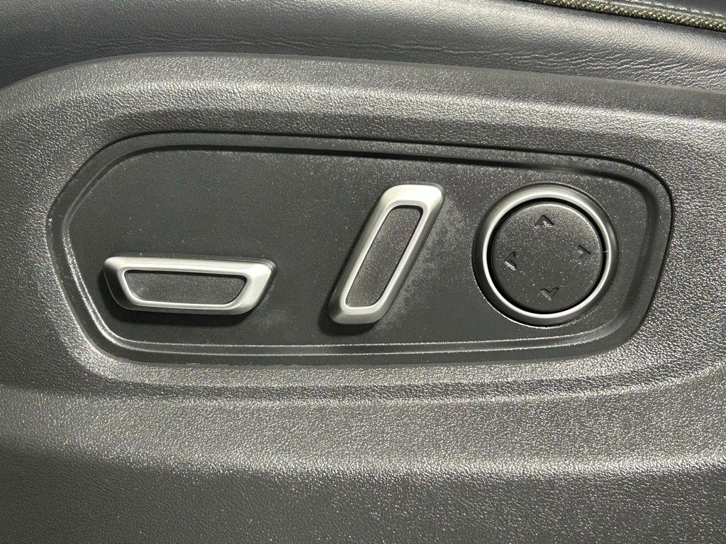 2024 Rivian R1S ADVENTURE QUAD MOTOR LARGE PACK — миниатюра 29