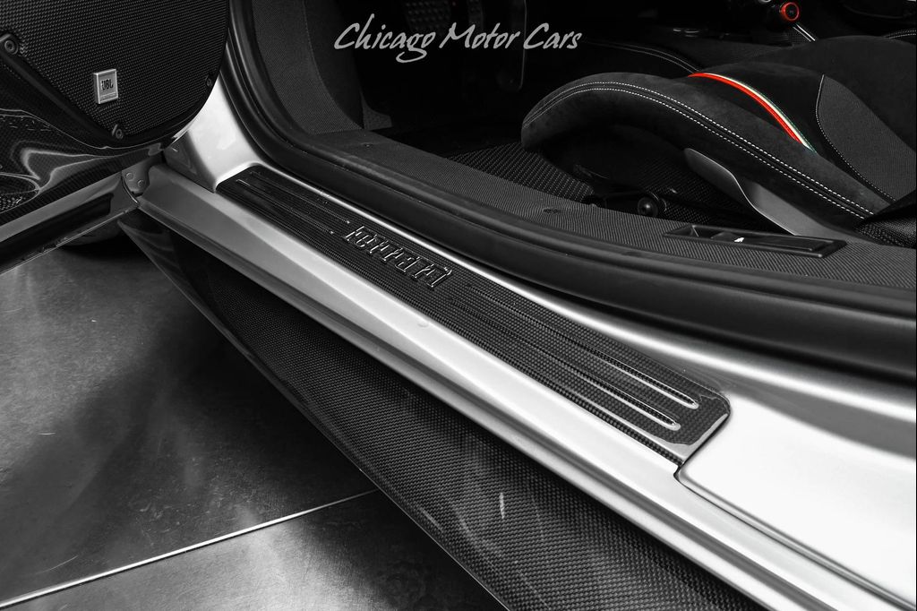 2020 Ferrari 488 PISTA BASE 缩略图 29