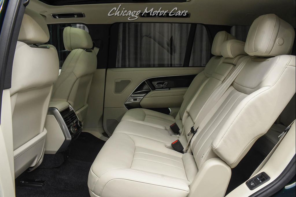 2025 LAND Rover RANGE ROVER P530 SE 7 SEAT — миниатюра 31