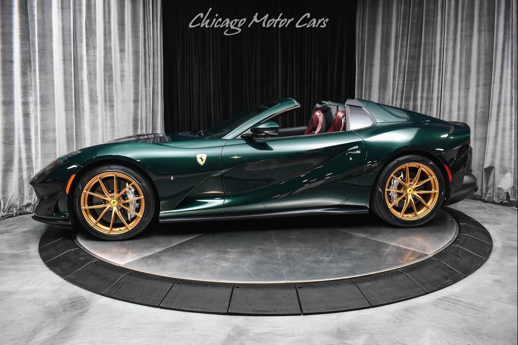 2023 Ferrari 812 GTS