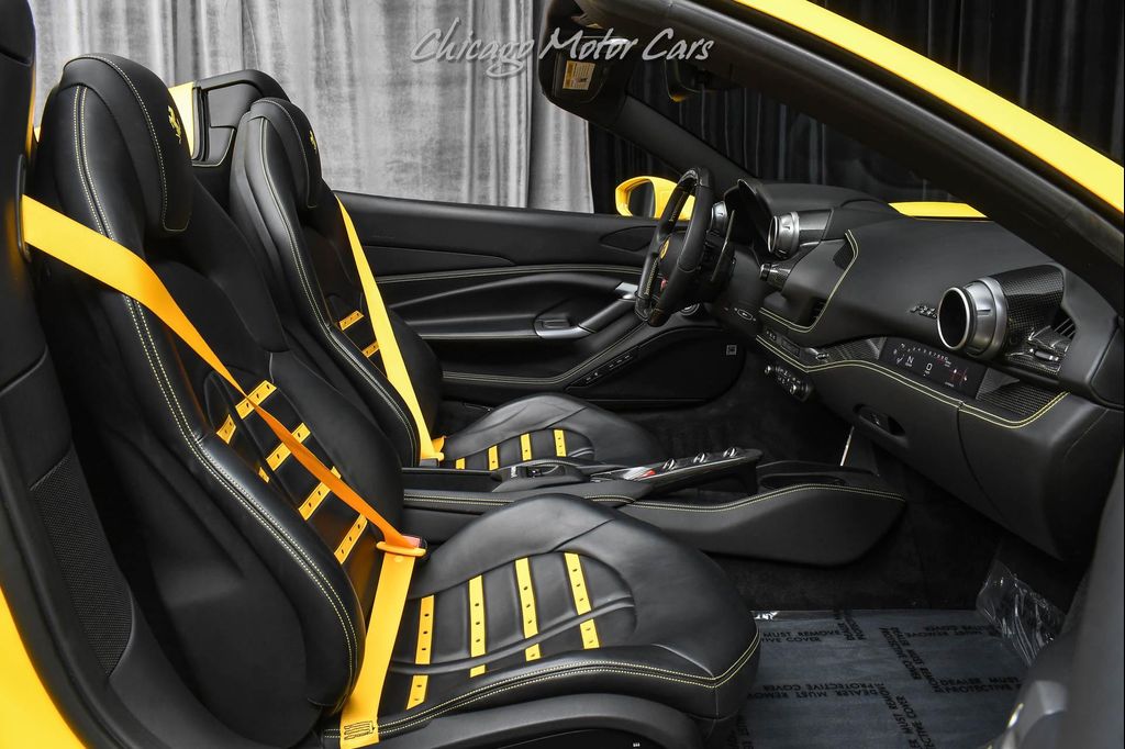 2023 Ferrari F8 SPIDER CONVERTIBLE 照片 24