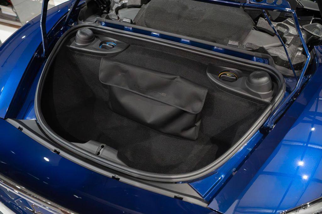 2025 Porsche 718 SPYDER RS 缩略图 68