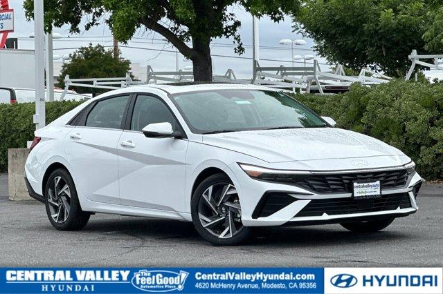 New 2026 Hyundai ELANTRA Limited