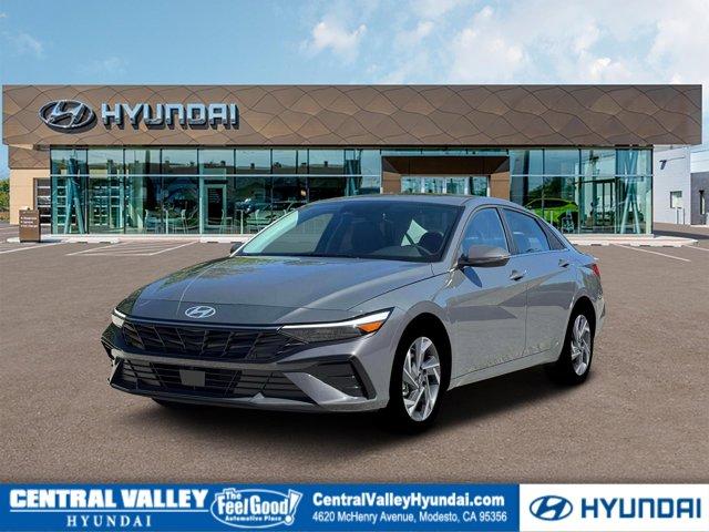 New 2026 Hyundai ELANTRA Limited