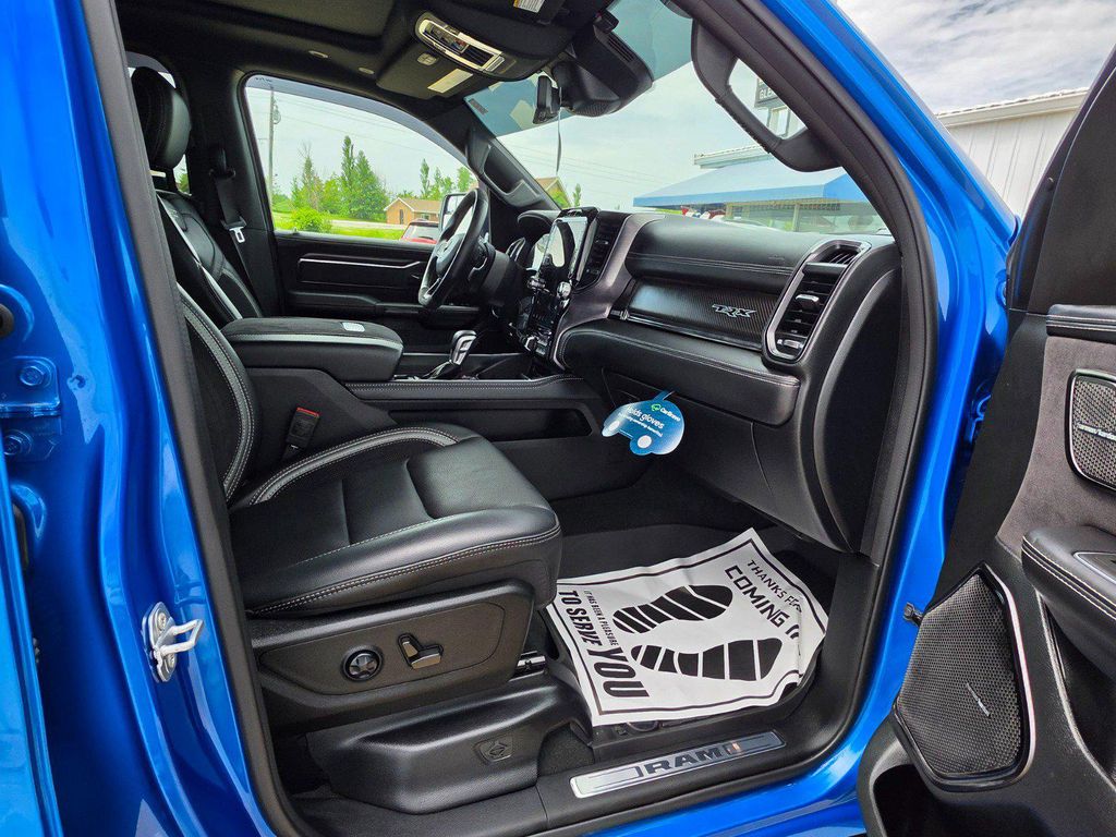 صورة 5 لـ 2021 RAM 1500 TRX