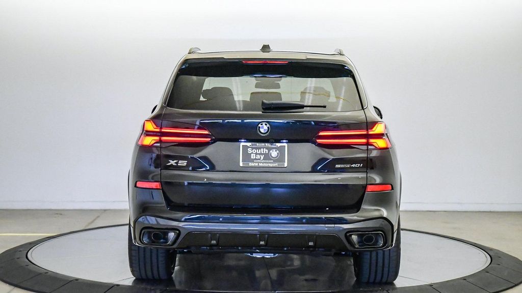 صورة مصغرة 3 لـ 2026 BMW X5 SDRIVE40I