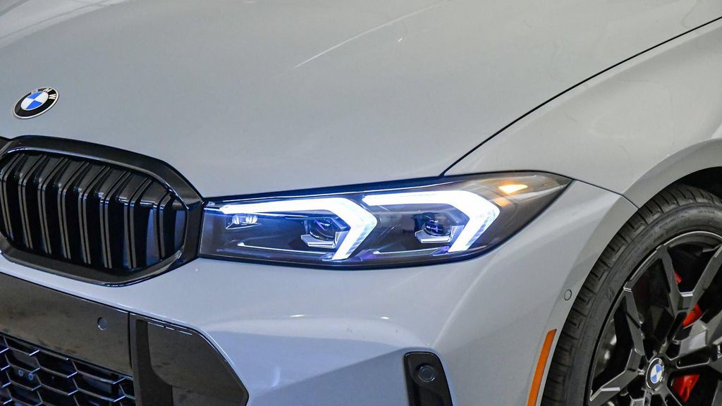 2026 BMW 330 330I 照片 9