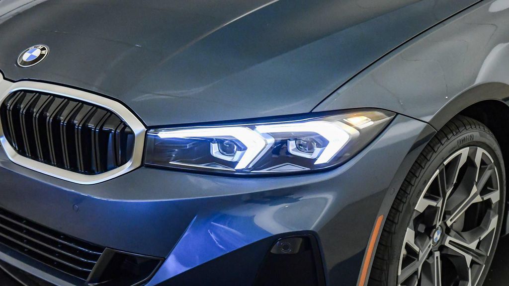 صورة 9 لـ 2026 BMW 330 NA