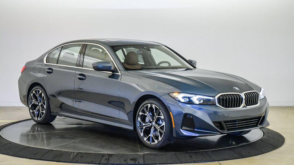 صورة 6 لـ 2026 BMW 330 NA