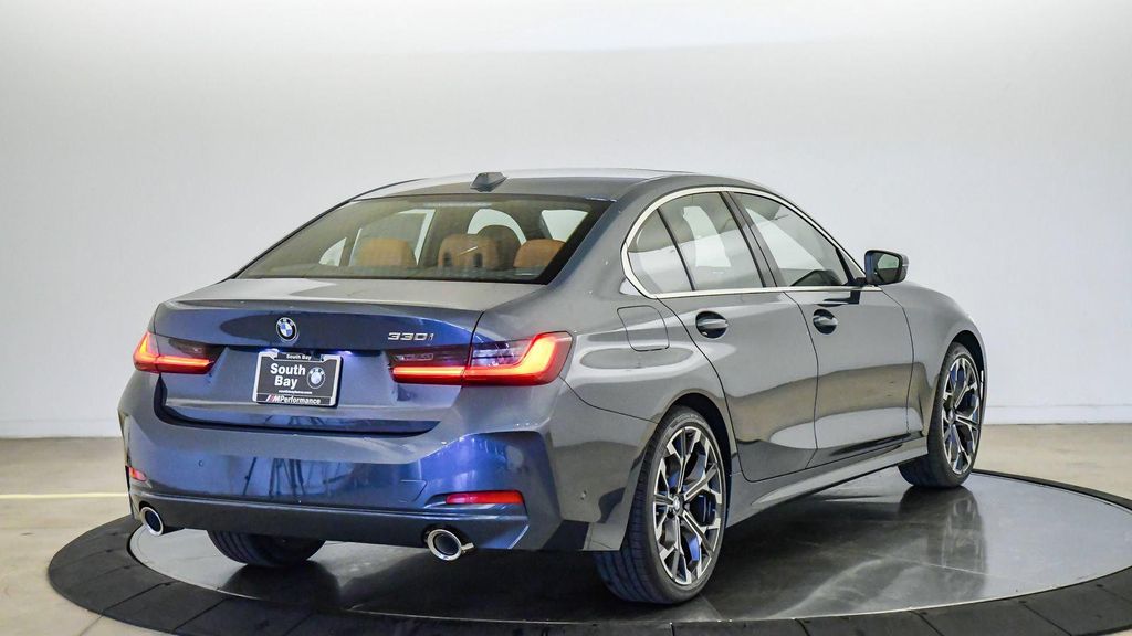 صورة 5 لـ 2026 BMW 330 NA