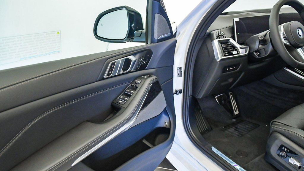 2026 BMW X5 PHEV XDRIVE50E 缩略图 25