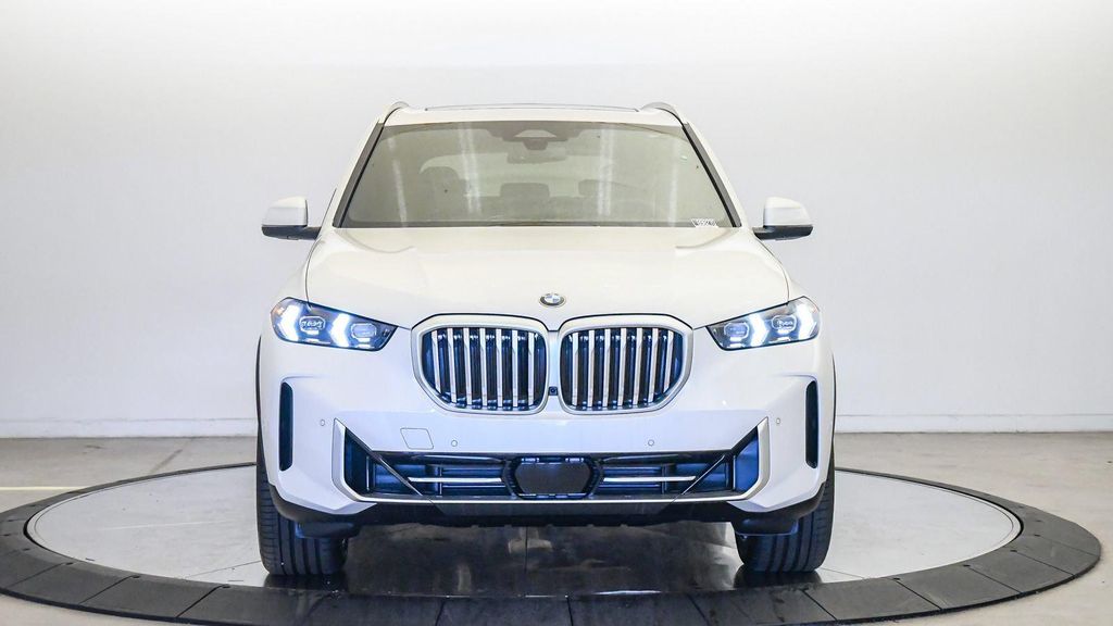 صورة مصغرة 7 لـ 2026 BMW X5 SDRIVE40I