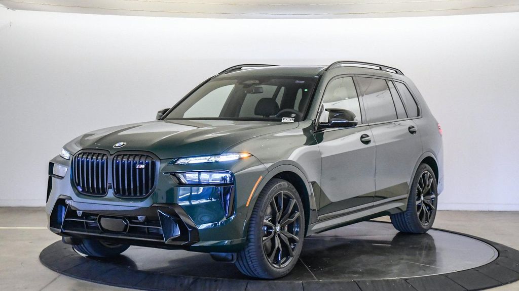 New 2027 BMW X7 M60i