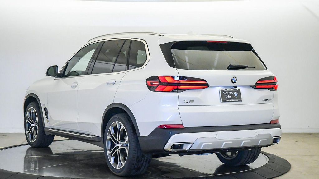 صورة 2 لـ 2026 BMW X5 SDRIVE40I