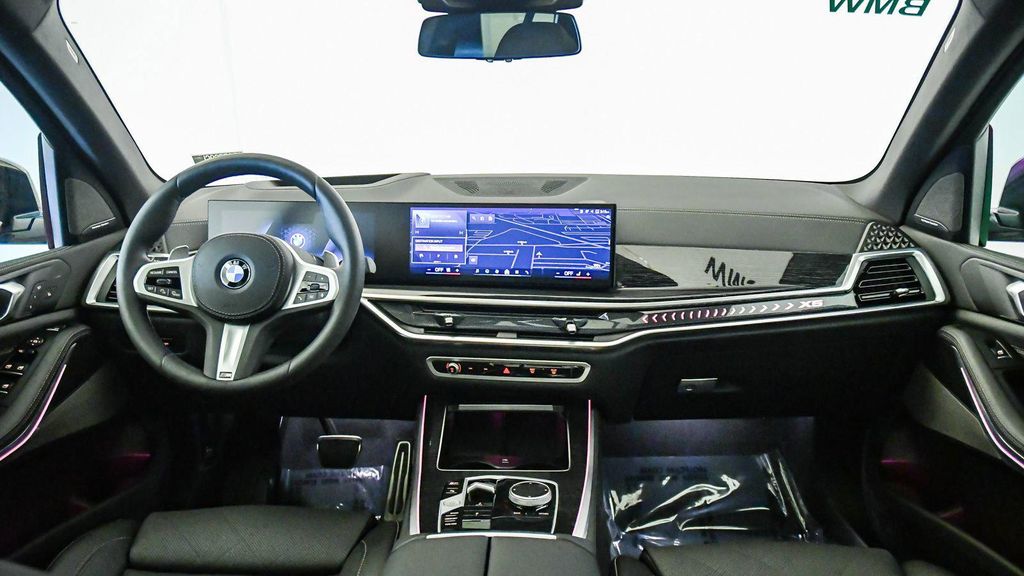 صورة مصغرة 15 لـ 2026 BMW X5 SDRIVE40I