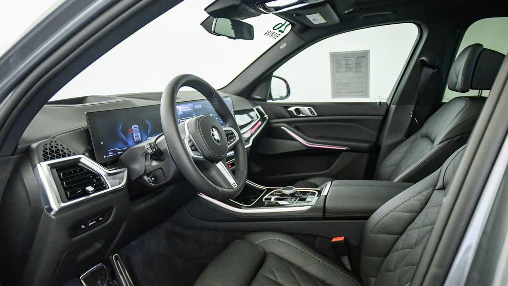 صورة مصغرة 18 لـ 2026 BMW X5 SDRIVE40I