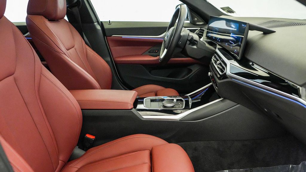 صورة مصغرة 17 لـ 2023 BMW I4 GRAN COUPE EDRIVE35