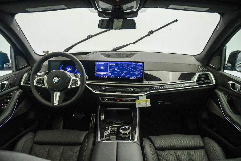 صورة مصغرة 14 لـ 2026 BMW X5 XDRIVE40I
