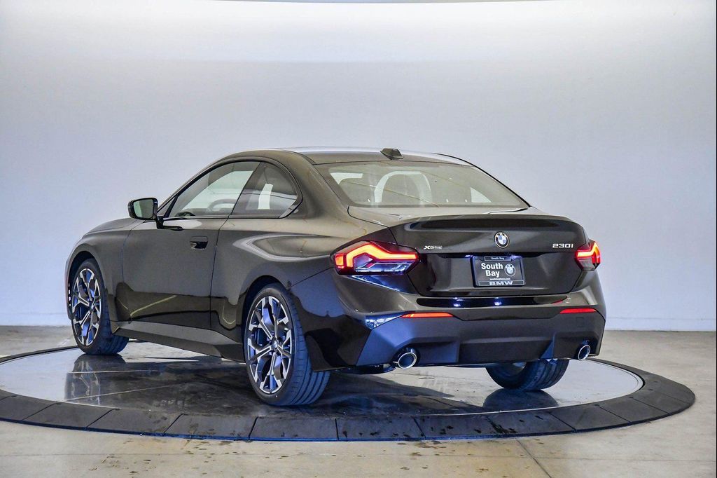 2026 BMW 230 XDRIVE 照片 2