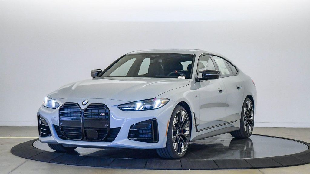 New 2026 BMW M440 i xDrive