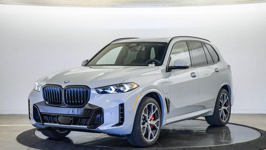 New 2026 BMW X5 PHEV xDrive50e