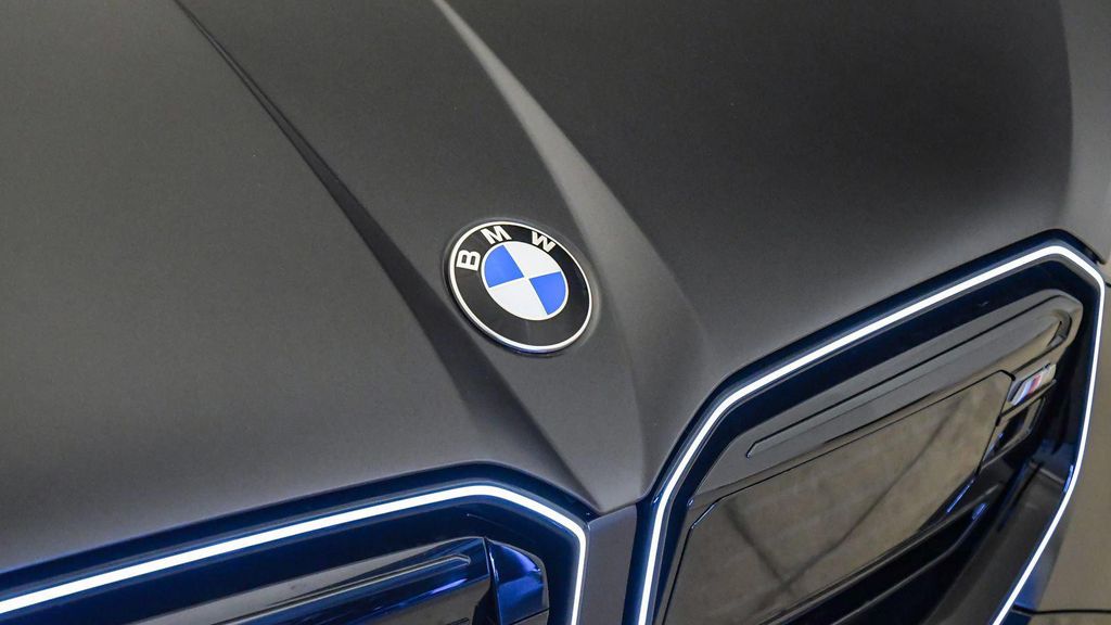 صورة 8 لـ 2026 BMW X3 M50 XDRIVE