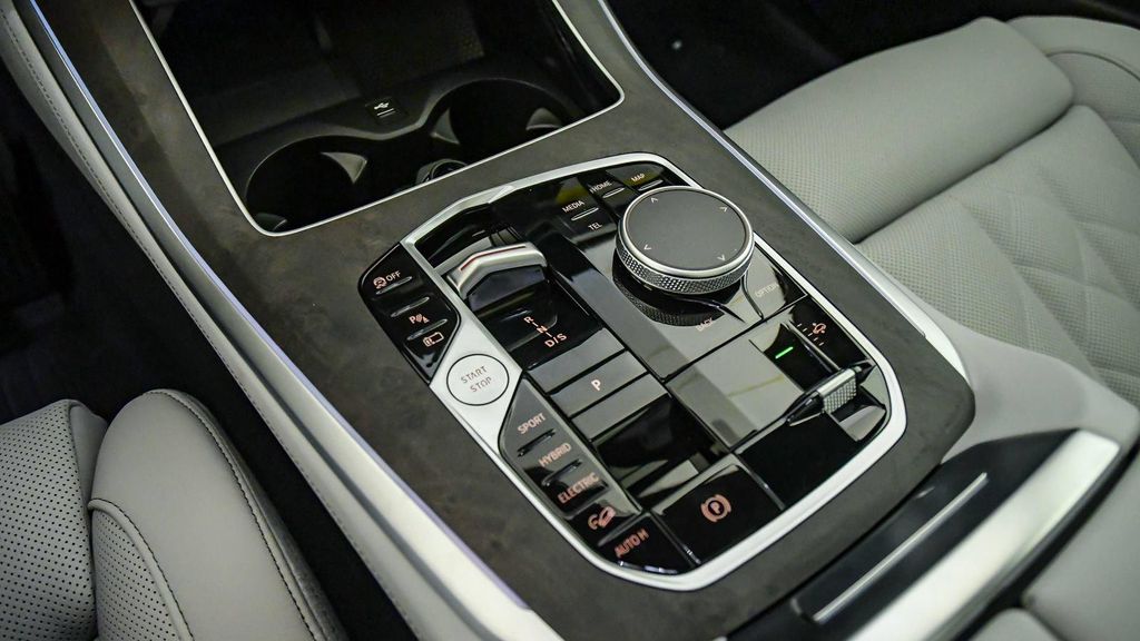 2026 BMW X5 PHEV XDRIVE50E 缩略图 21