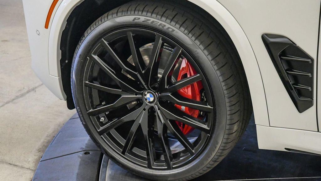 صورة مصغرة 10 لـ 2026 BMW X5 XDRIVE40I